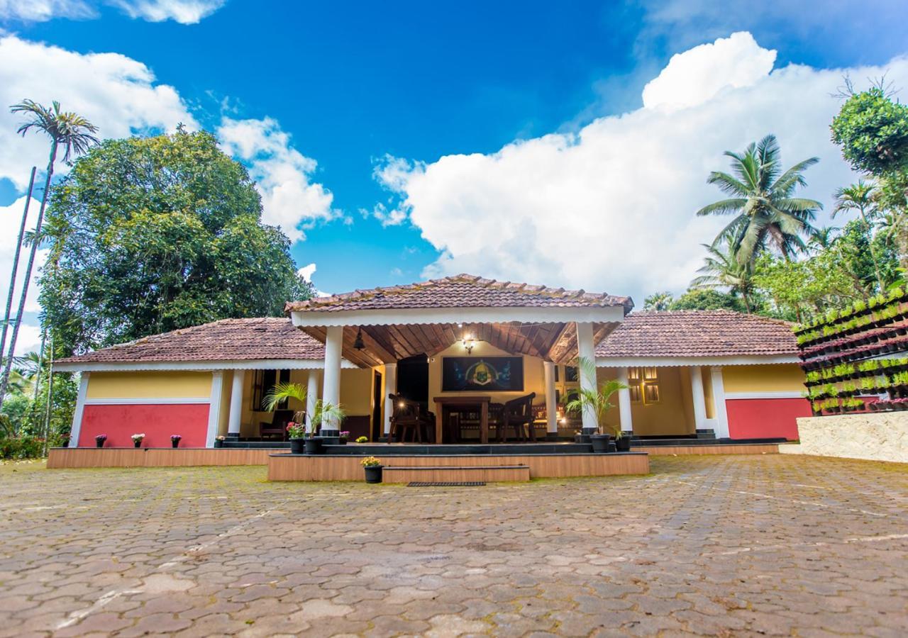 Chandragiri Wayanad Pool Bungalow By Voye Homes Vaduvanchal Exterior photo