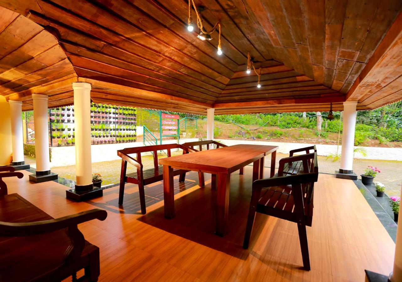 Chandragiri Wayanad Pool Bungalow By Voye Homes Vaduvanchal Exterior photo