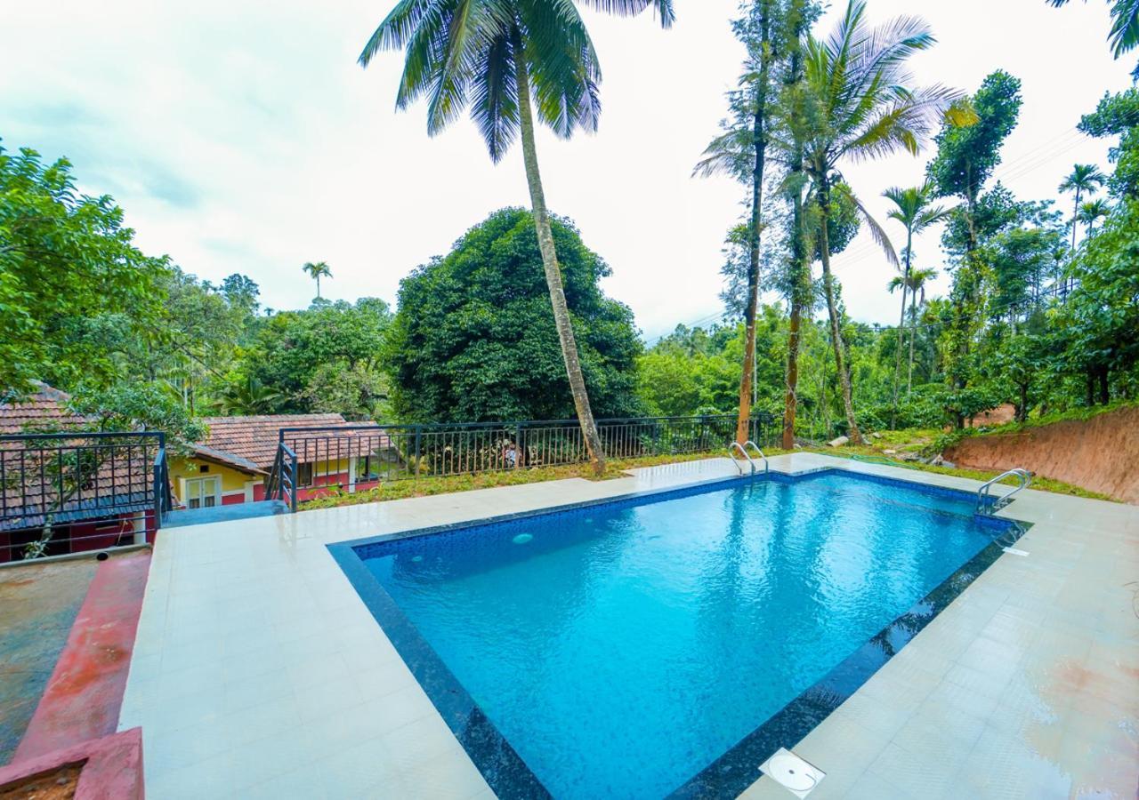 Chandragiri Wayanad Pool Bungalow By Voye Homes Vaduvanchal Exterior photo